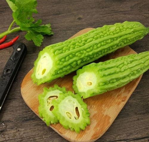河南人吃生茄瓜视频大全,生茄瓜的独特风味，视频大全带你一探究竟