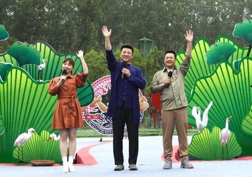 湖南长沙最近吃瓜事件视频,一场网络热议背后的真相揭秘 湖南长沙最近吃瓜事件视频,一场网络热议背后的真相揭秘